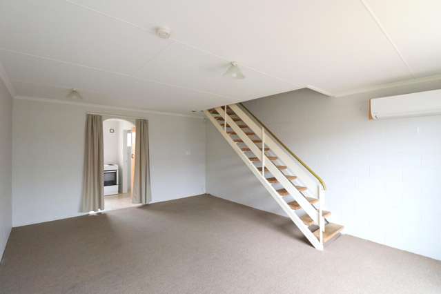 4/214 Crinan Street Appleby_1