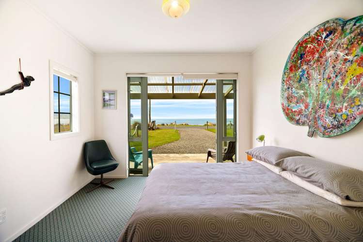 232 Colac Foreshore Road Colac Bay_12