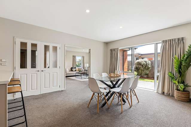 15 Saint Peters Close Woolston_4