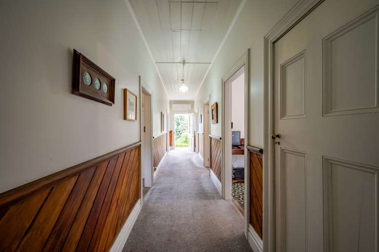 16 Aubrey Street South Akaroa_17