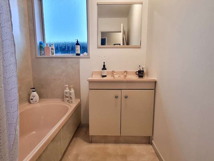 1/139 Gilberthorpes Road Hei Hei_14