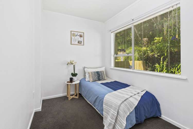 1b Sandhurst Way Crofton Downs_12