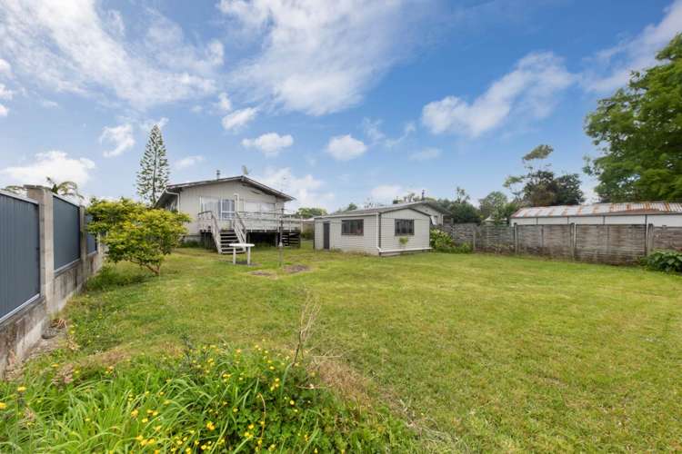 5 John F Kennedy Place Glen Eden_14