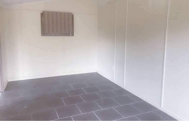 13 Kelkirk street Kelston_12