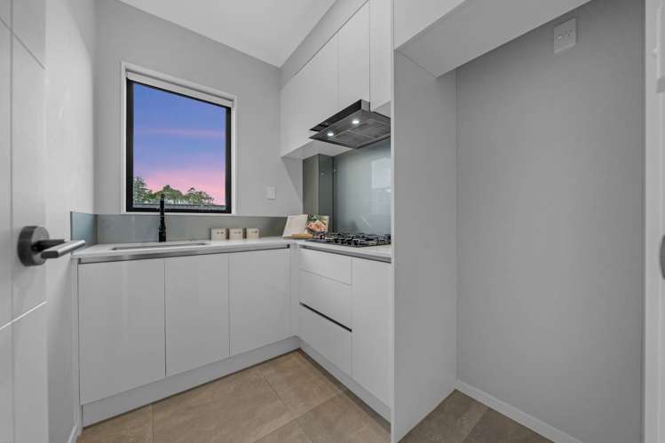 25 Koropa Road Flat Bush_9