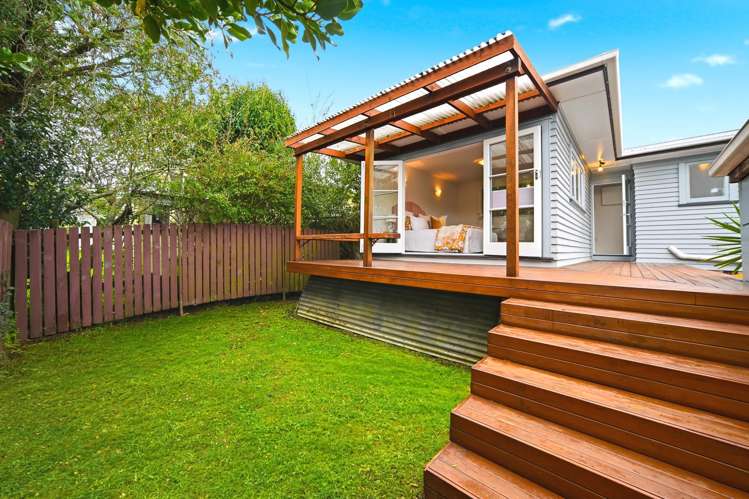 102 Taikata Road Te Atatu Peninsula_10
