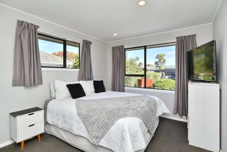 53 Yarmouth Street Aranui_7