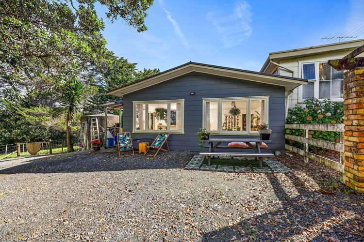 1168 Leigh Road Matakana_16