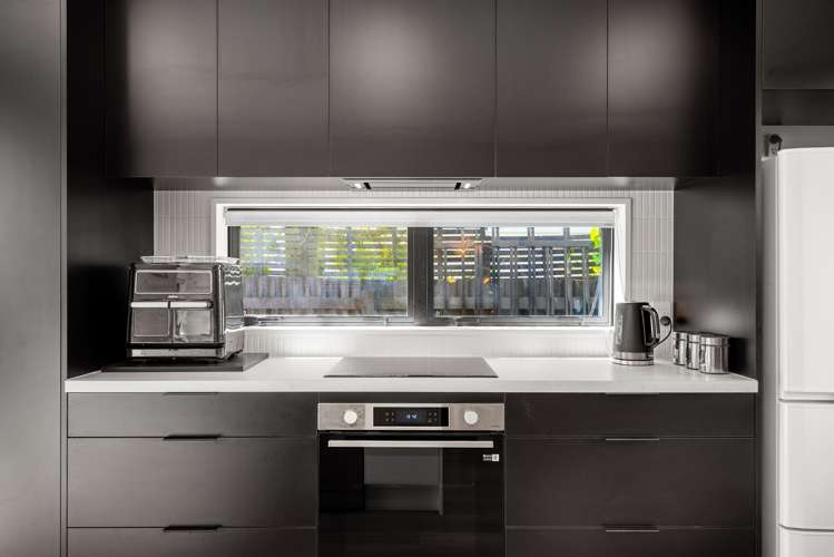 1/10 Perth Street Richmond_7