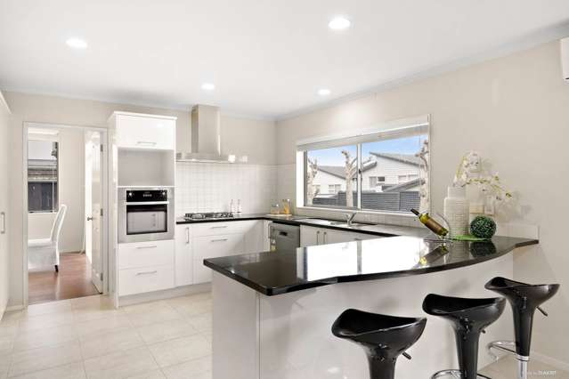 8 Drumston Place Flat Bush_3