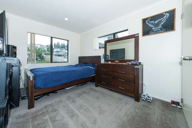 7 Vanhest Way Ranui_19