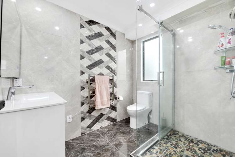 24a Glenross Drive Wattle Downs_12