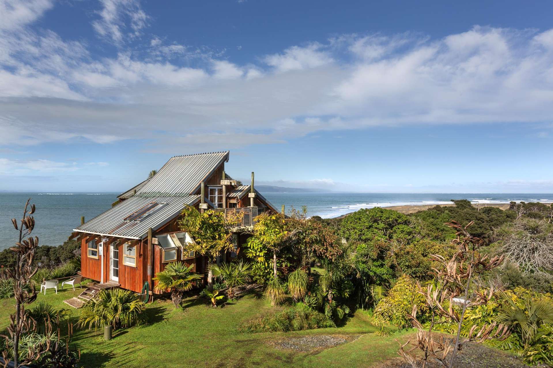 6573 Pouto Road Pouto_0