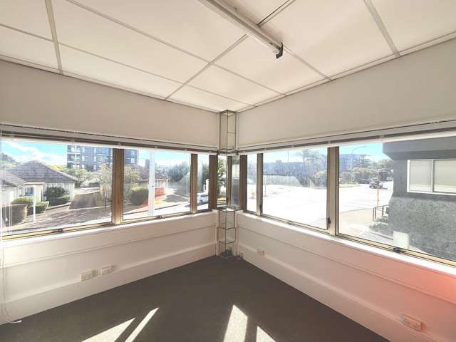 1A/15 Auburn Street Takapuna_4