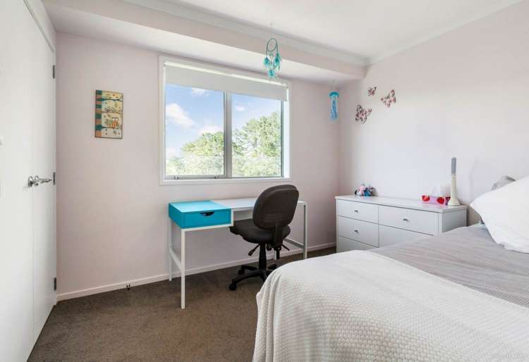 Miranda Road Miranda_6