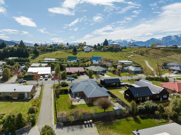 20 Hewson Crescent Lake Hawea_15