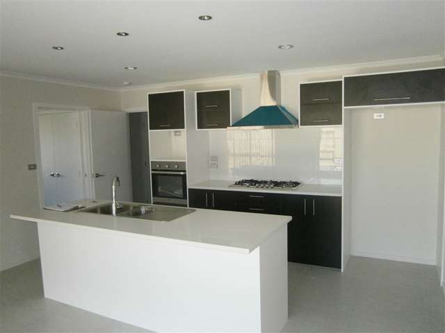 b/3 Alpers Ridge Leamington_3