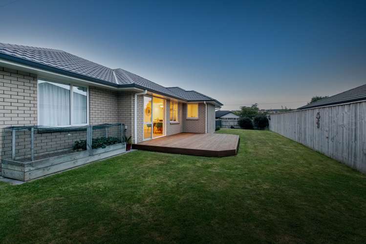 22 Mahia Lane Waikanae_2