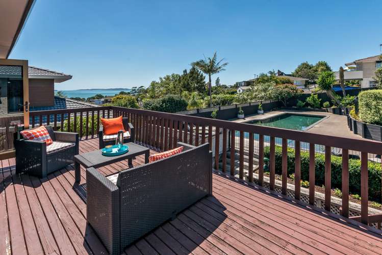 37 Cheriton Road Mellons Bay_1