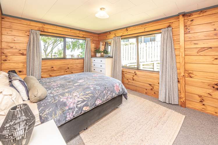 37 Bens Place Springvale_11