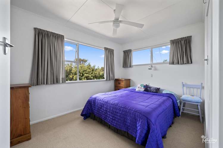 13 Bayly St Baylys Beach_21