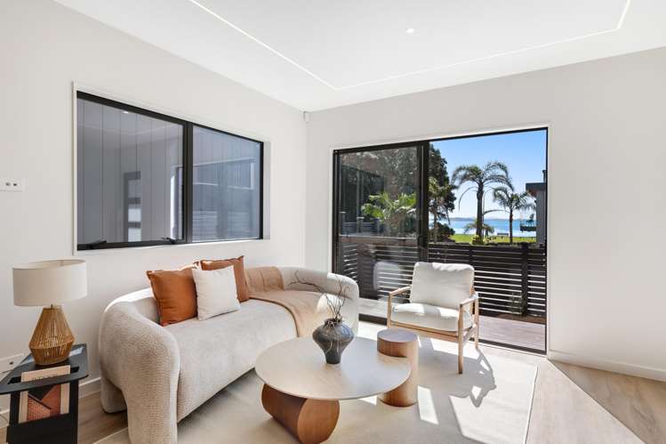 1-5/1 The Esplanade Eastern Beach_22