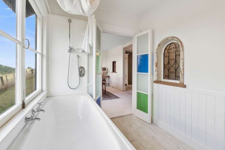 690 Wharehine Road Wharehine_18