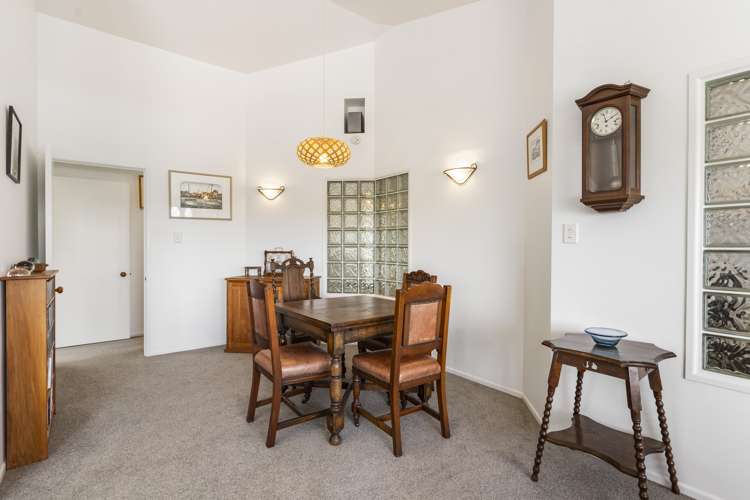 8 Webb Place Forrest Hill_6