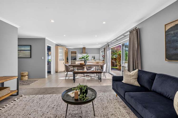 12 Sylvester Crescent Flagstaff_2