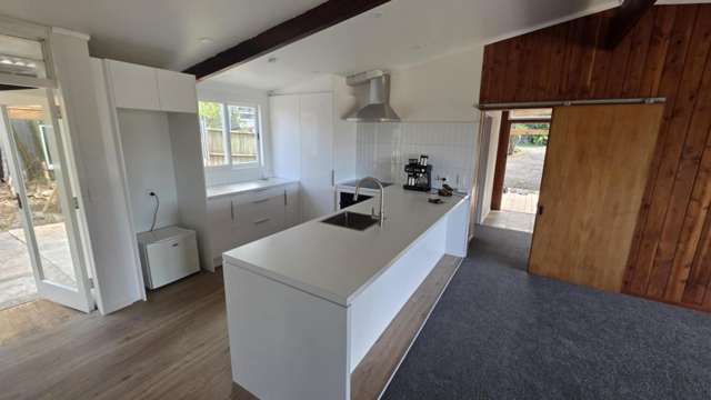 34 Lowtherhurst Road Massey_3