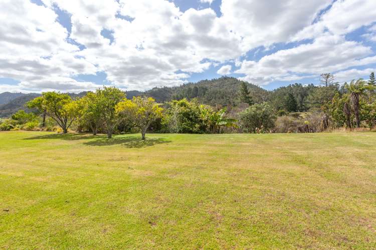 7 Laycock Road Tairua_24