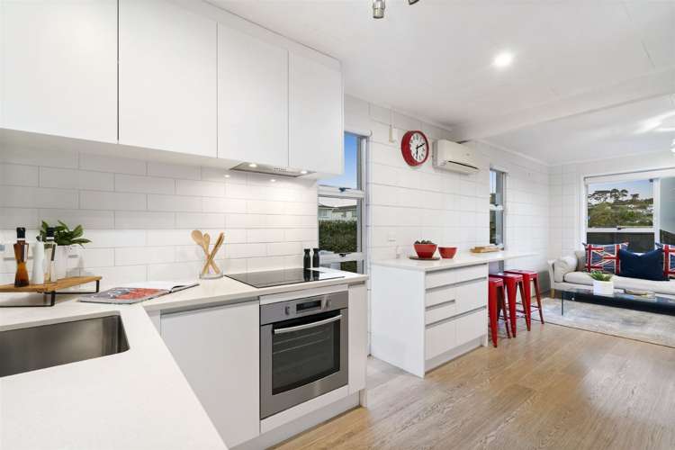 1/1 Cockayne Crescent Sunnynook_10