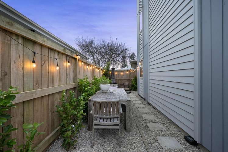 6/90 Point England Road_3