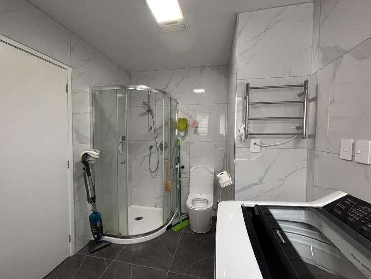 68A Lyttelton Ave Forrest Hill_12