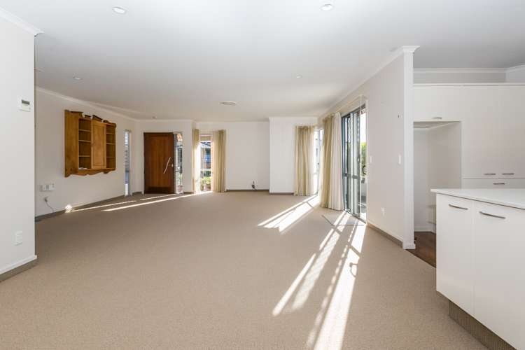 8 Weatherfield Mews Taradale_4