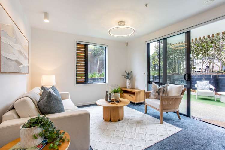 2A/4A Auburn Street Takapuna_6