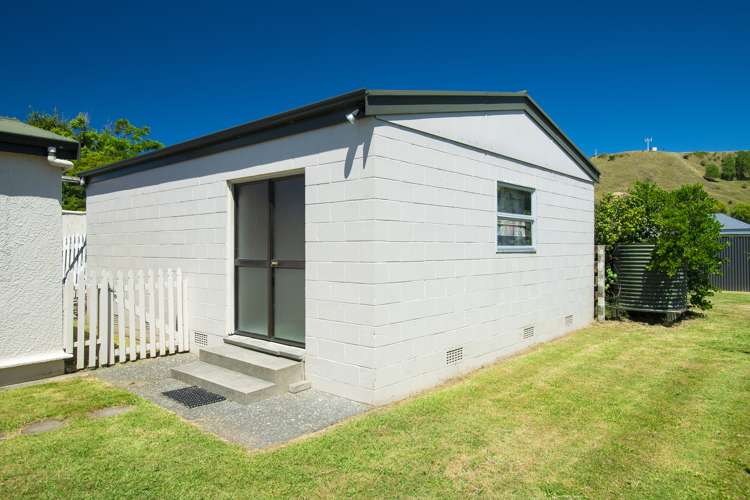 36 Lloyd George Road Wainui_15
