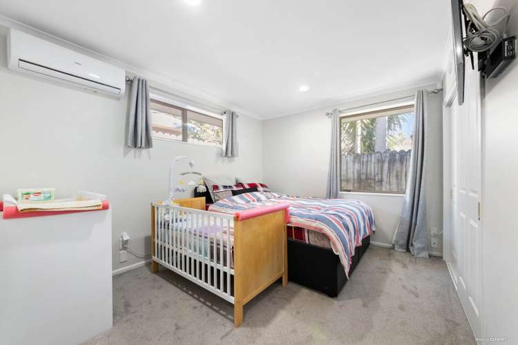 4 Norman Close The Gardens_7