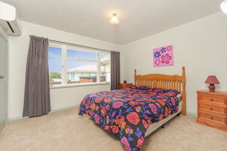 124 Portage Road New Lynn_14