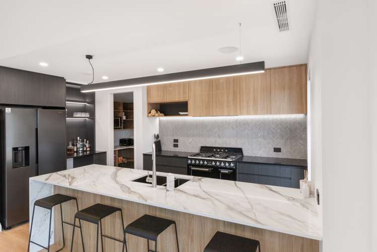 8 Pipipi Lane Halswell_6