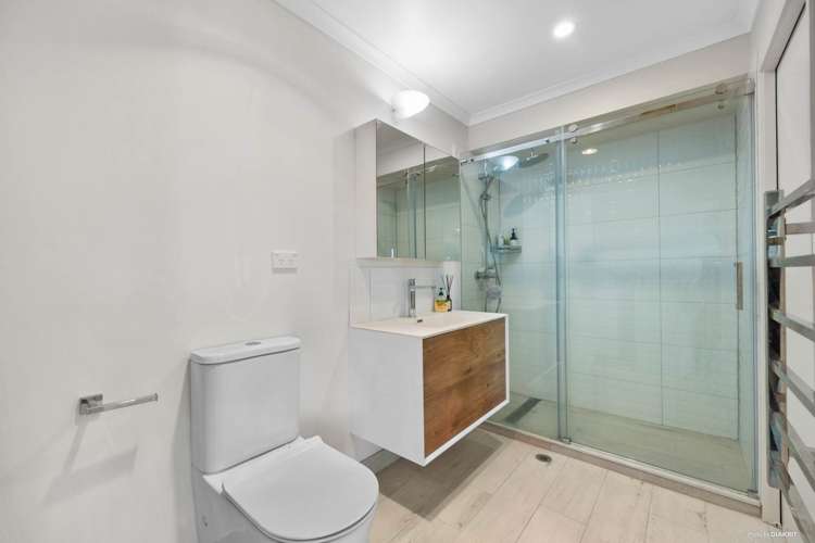 12g/1 Emily Place Auckland Central_5