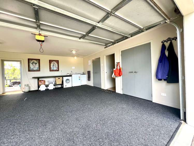 5c Sunshine Rise Raglan_47