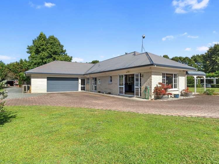 10 Oakshott Road Ngahinapouri_4