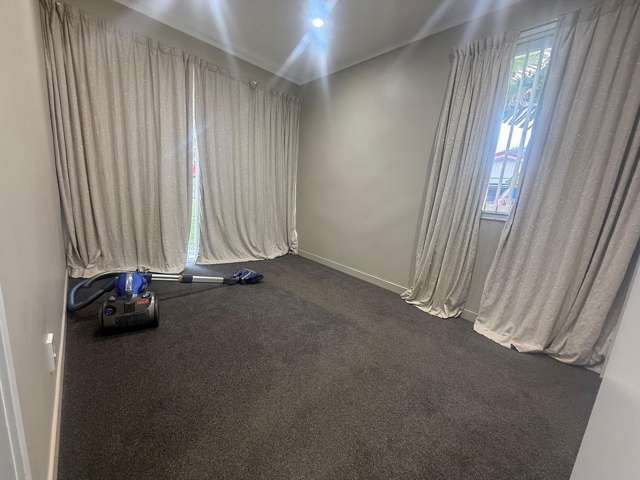 56 Reeves Road Pakuranga_3