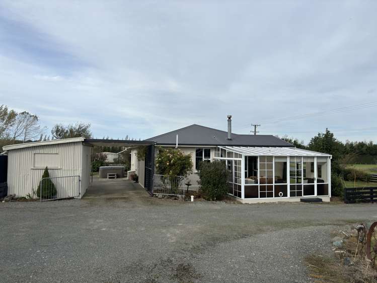 117 Centre Bush Otapiri Road Winton Surrounds_0