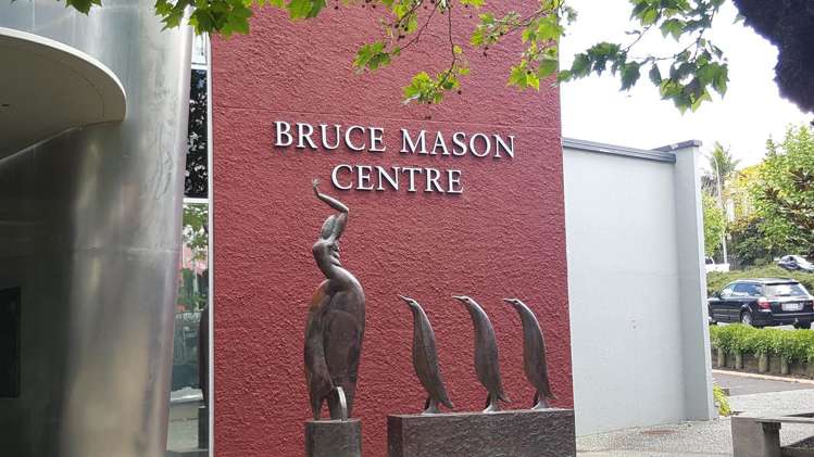 2/27 Sanders Avenue Takapuna_11