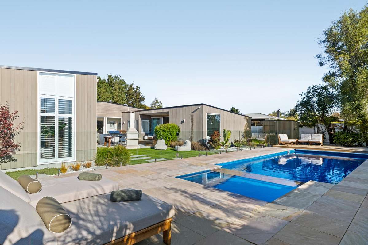 461 Johns Road_0