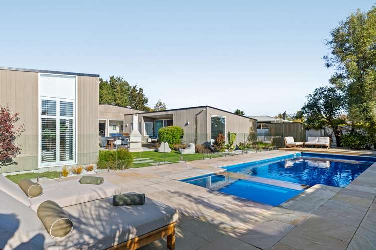 461 Johns Road Harewood_30