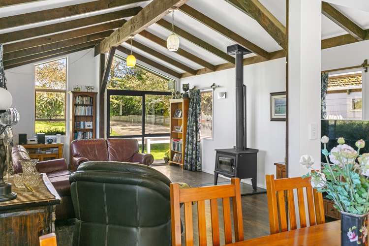 61 Oak Drive Wairakei and Surrounds_17