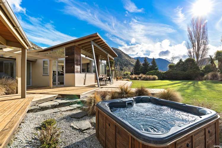 411 Tucker Beach Road Queenstown Hill_22